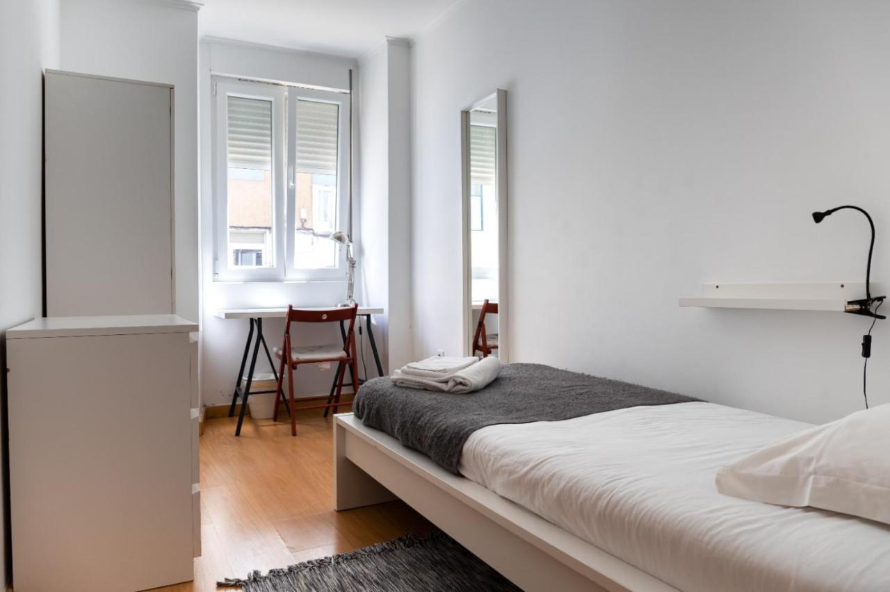 Entrecampos - Family Apartment With Terrace Lisboa Εξωτερικό φωτογραφία